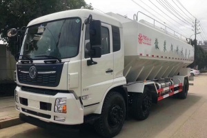 东风天锦小三轴30方散装饲料运输车
