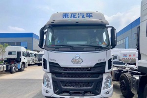 柳汽小三轴30方散装饲料运输车