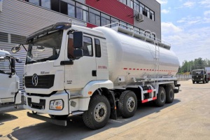 陕汽德龙新M3000国五28方粉粒物料运输车